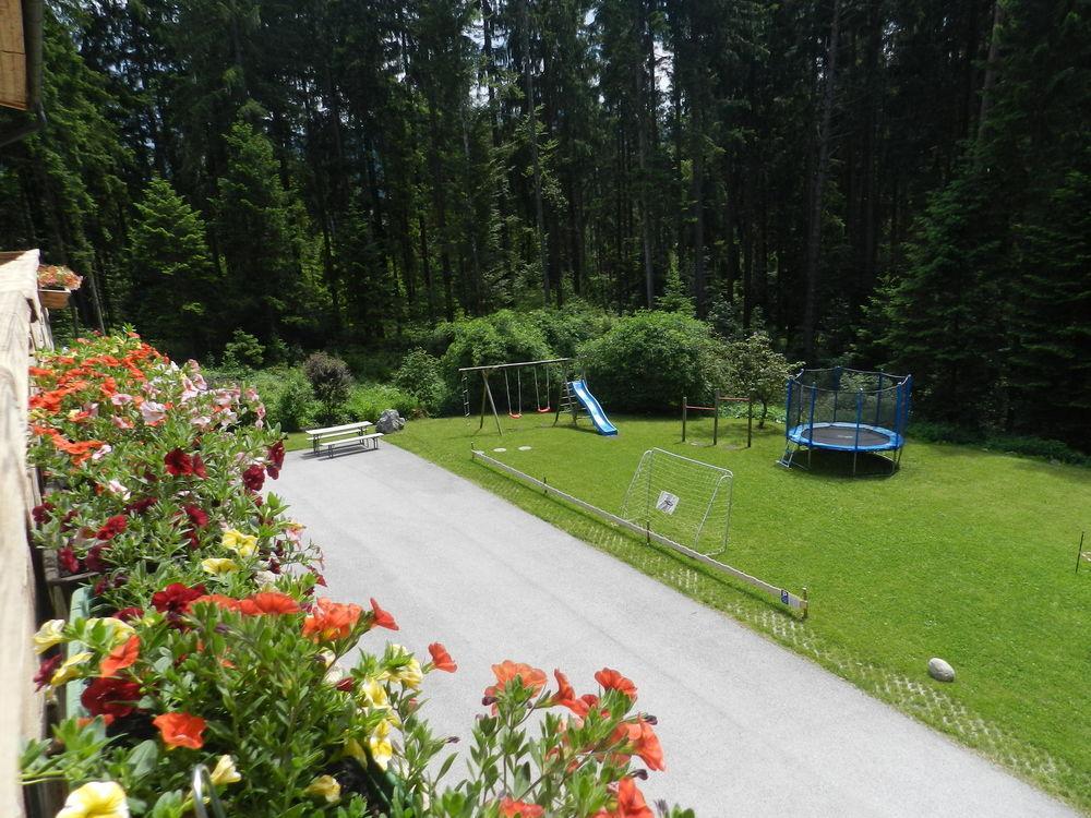 Pension Und Appartements Hartkaiser Ellmau Exterior photo