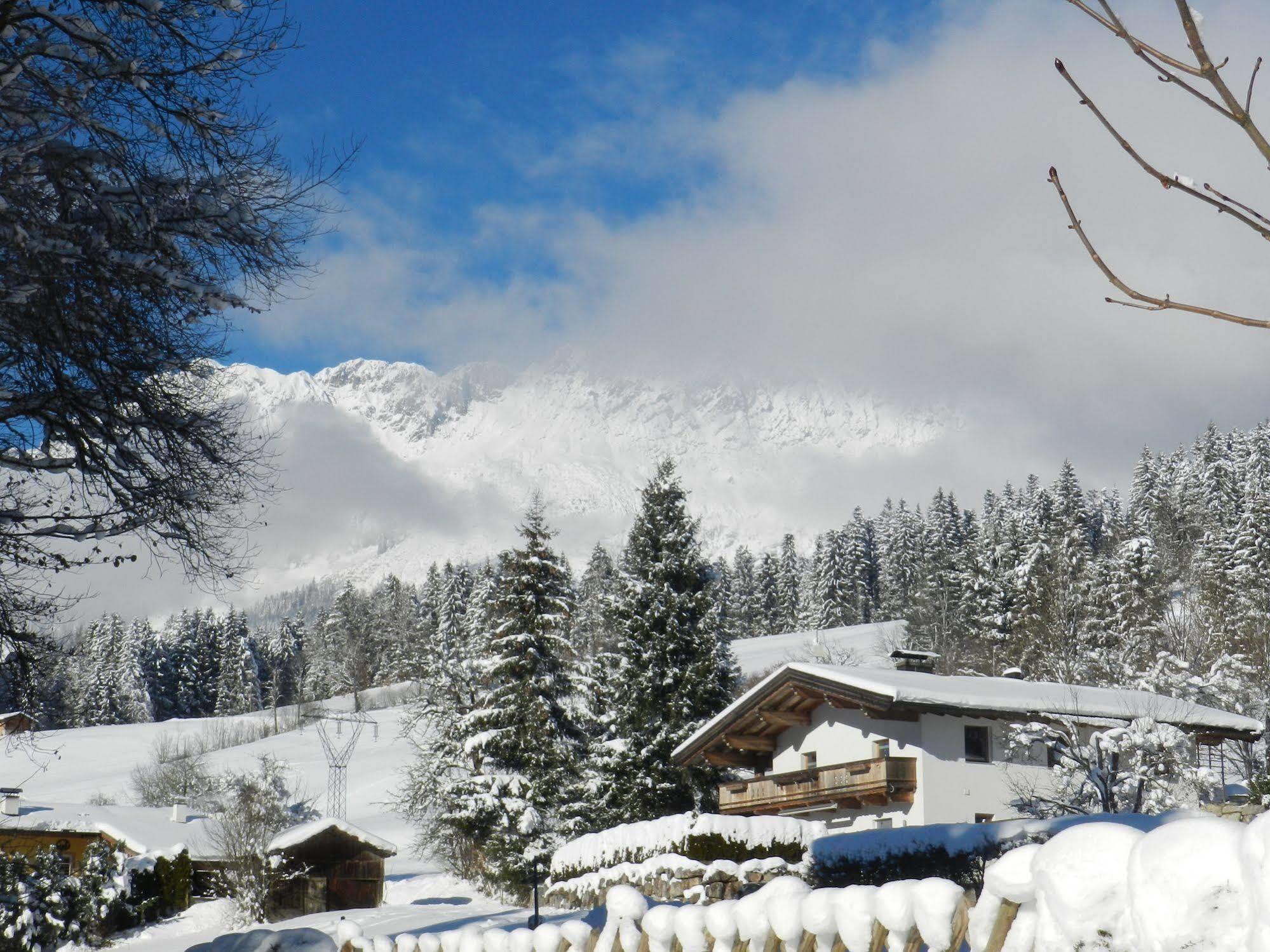Pension Und Appartements Hartkaiser Ellmau Exterior photo